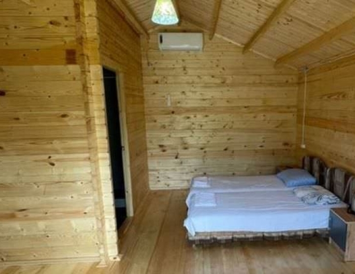 Коттедж Коттедж 4-местный 1-комн. - База отдыха «Морской Бриз (Агудзера)» Сухум